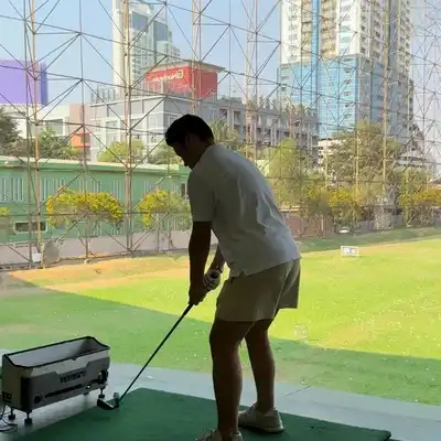 邹飞